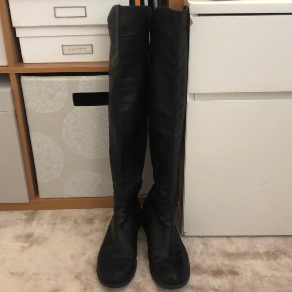 Stuart Weitzman Keelan City Boot Over the Knee